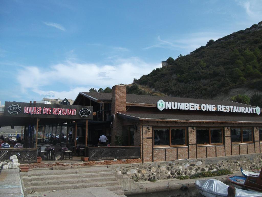 Number One Apart Hotel 카라부룬 외부 사진